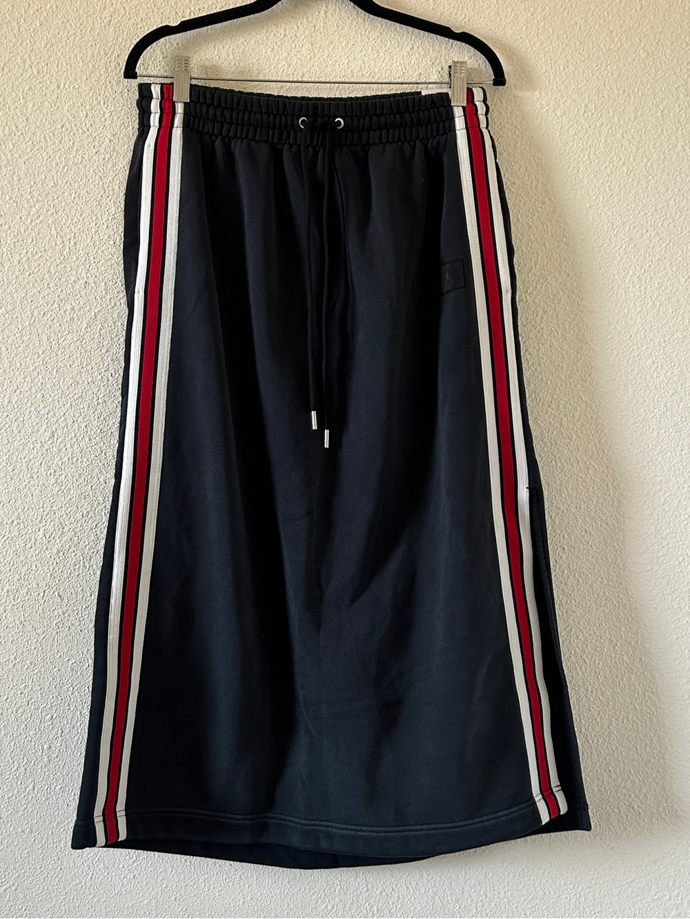 Jordan Loose Fit Mid Rise Ankle Length Midi Skirt Women’s Medium black